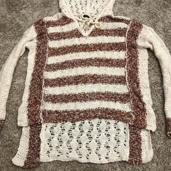 Women’s Orange and White Knit Hooded Sweater - Picture 2 of 4